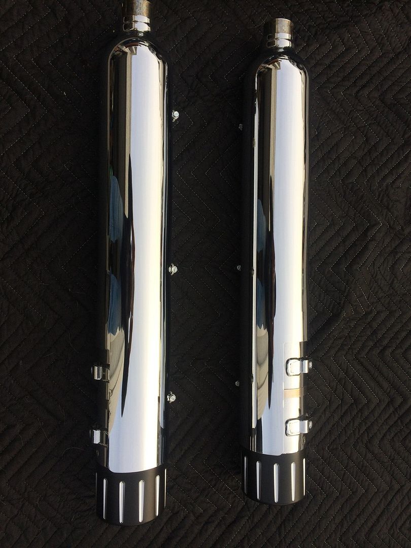 2012 CVO take off mufflers Road Glide